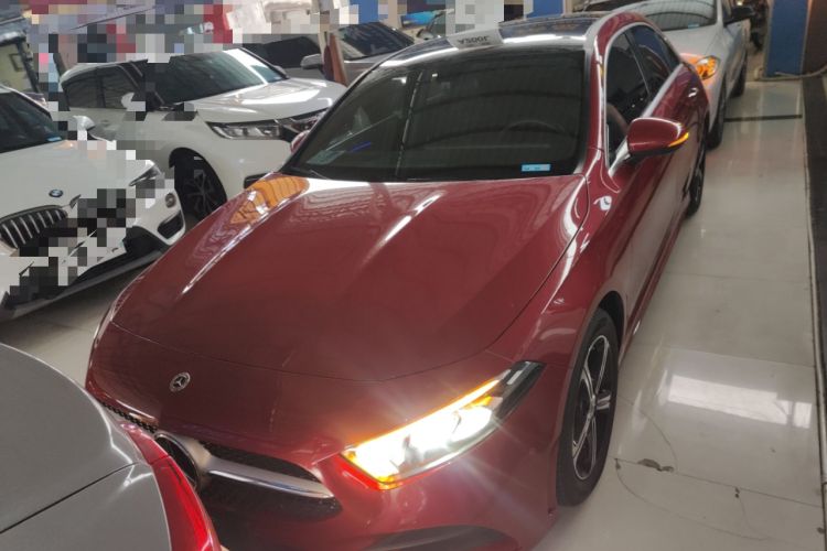 Used Mercedes-Benz A-Class 2022 Revised Version A 200 L Sport Sedan Fashionable Style
