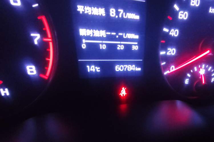 Used Kia KX Cross 2017 1.4L AT GLS