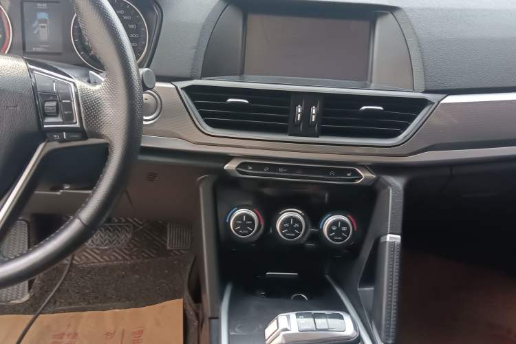 Used Haval H6 2018 Sport Edition 1.5T Automatic Two-Wheel Drive Elite Model China V Standard