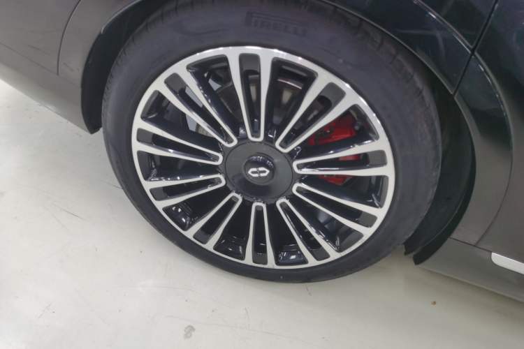 Used Hima AITO M9 2024 Range-Extended Ultra Version 42 kWh 6-Seater Model
