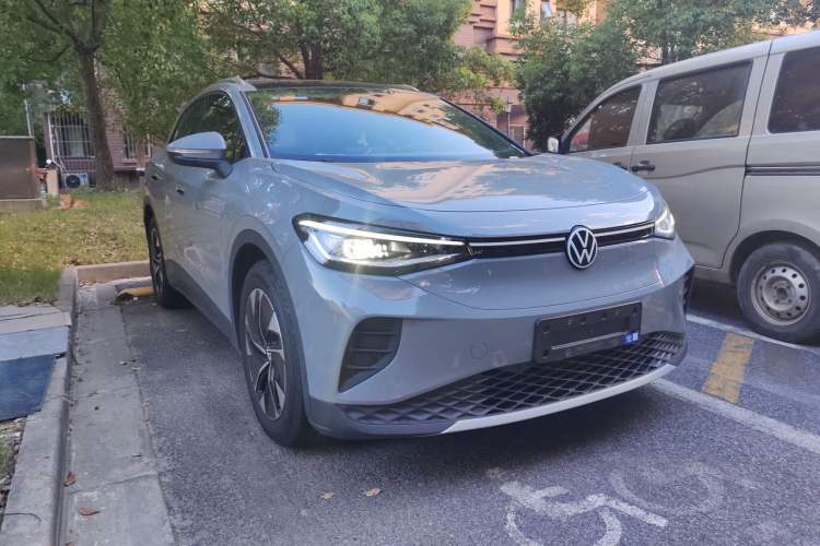 Used Volkswagen ID.4 CROZZ 2025 Pure Edition
