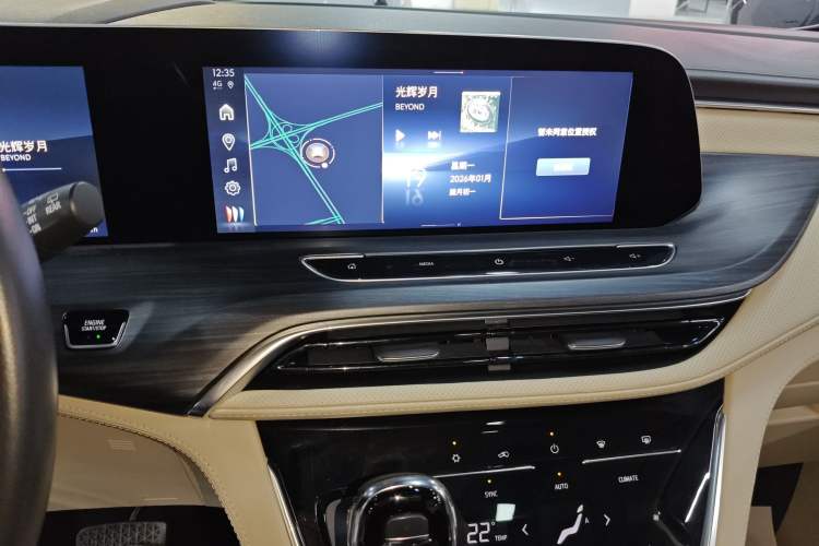 Used Buick GL8 2023 ES Lu Zun Deluxe Model
