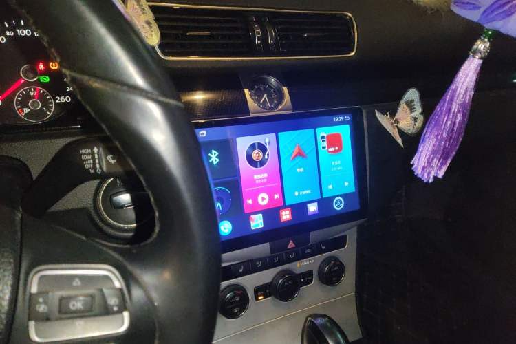 Used Volkswagen Magotan 2016 1.8TSI Luxury Comfort Model
