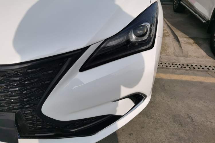 Used Changan Eado 2019 Blue Whale Edition 280T GDI DCT High-Speed Model
