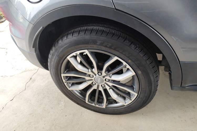 Used Land X7 2018 Geely Jingyue 1.5T Panoramic Luxury Model
