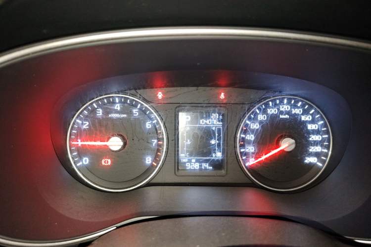 Used Kia KX3 2015 1.6T Automatic Two-Wheel Drive DLX
