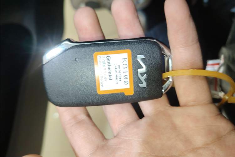 Used Kia Stonic 2021 1.4L CVT Sunroof Model
