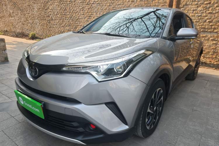 Used Toyota IZOA 2020 2.0L Enjoy Edition
