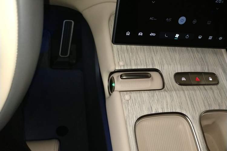 Used Nio ET7 2022 75 kWh
