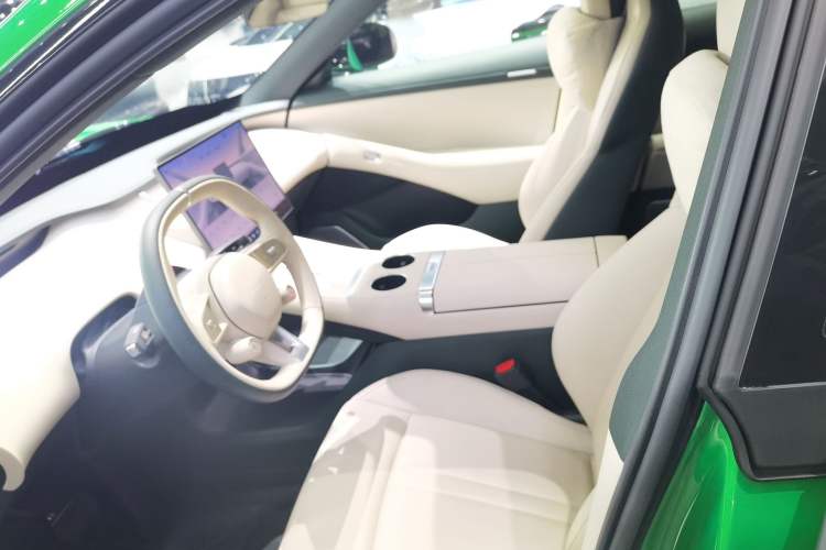 Used  YU7 2025 Ultra-Long Range Rear-Wheel Drive Version