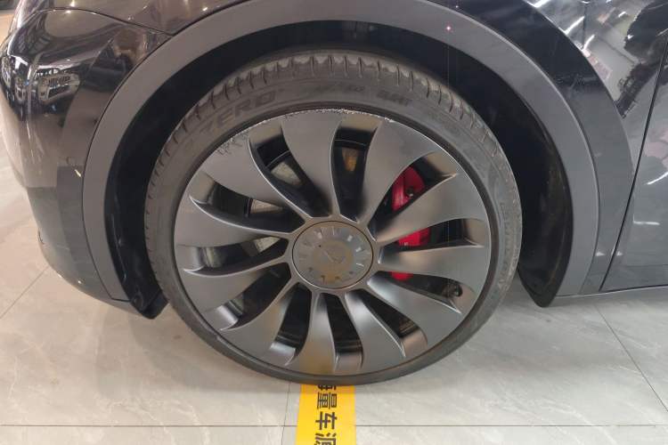 Used Tesla Model Y 2021 Performance High-Performance All-Wheel-Drive Version
