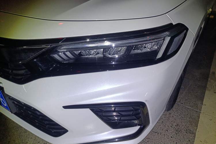 Used Honda Civic 2023 240TURBO CVT Dynamic · Center Stage Special Edition