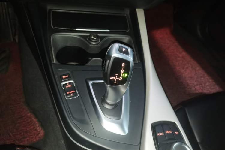 Used BMW 1 Series 2013 Facelifted 118i Leading Edition
