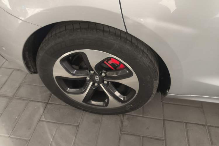 Used Hima AITO M5 2022 Extended-Range Four-Wheel Drive Performance Version
