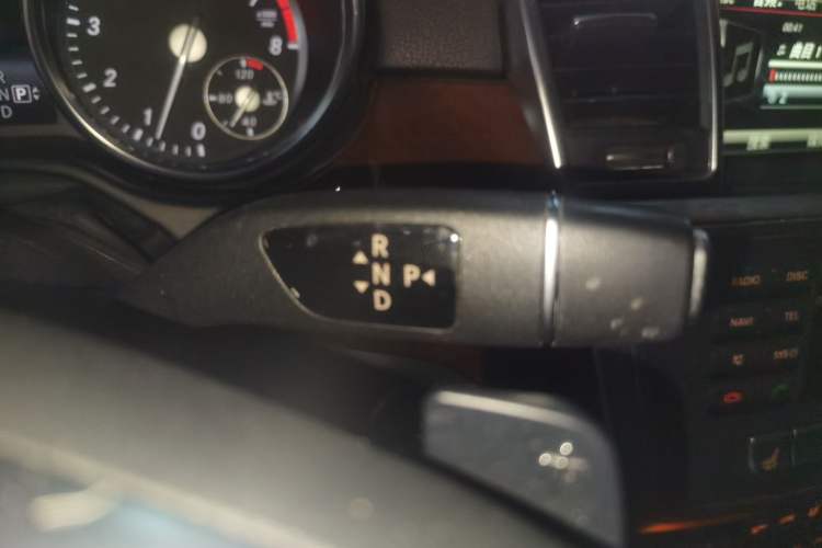 Used Mercedes-Benz M-Class 2014 ML 400 4MATIC Dynamic Model
