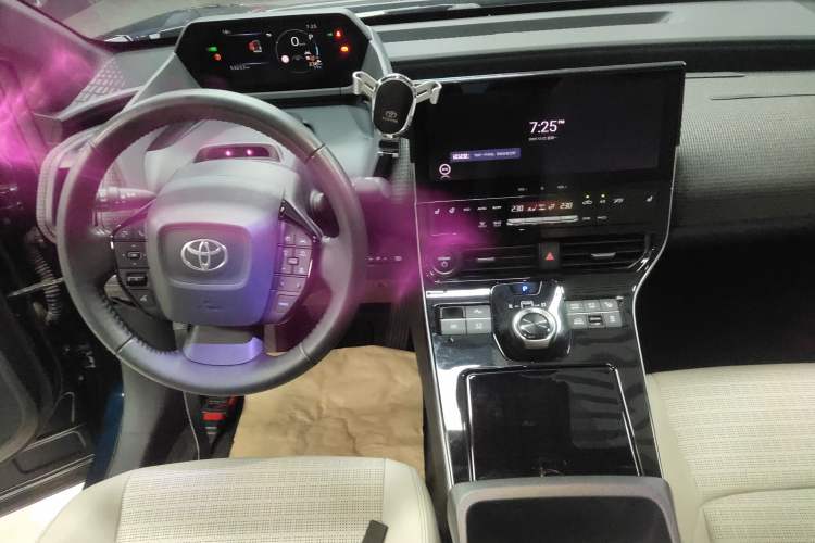 Used Toyota FAW Toyota bZ4X 2022 Four-Wheel-Drive High-Performance PRO Edition
