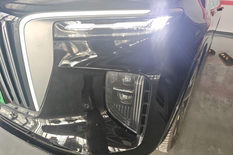 Used Hongqi E-HS9 2022 660 km Range Flagway Edition Six Seats
