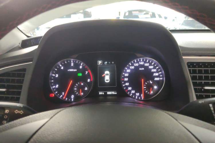 Used Hyundai Elantra 2018 1.4T Dual-Clutch Xuan Dong · Dynamic Edition
