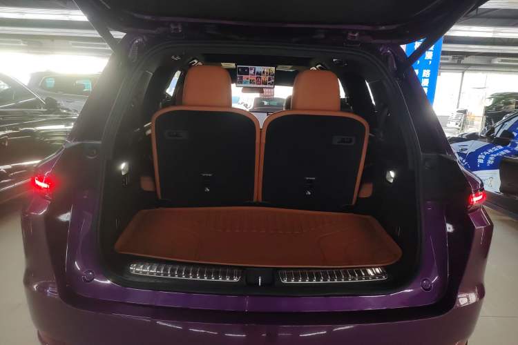 Used Li Auto L9 2024 Ultra Model
