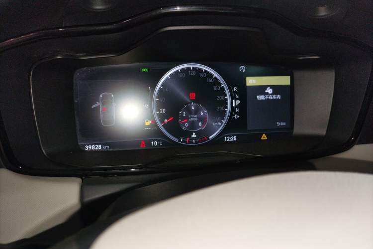 Used Lynk & Co 01 2017 2.0T Two-Wheel Drive Zhaopu Version
