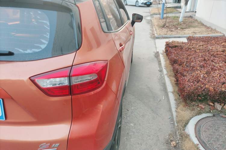 Used Changan CS15 2016 1.5L Automatic Fashion Edition
