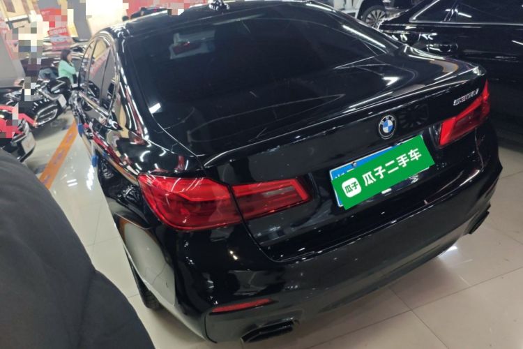 Used BMW 5 Series 2019 Facelifted 530Li Leading Edition M Sport Package