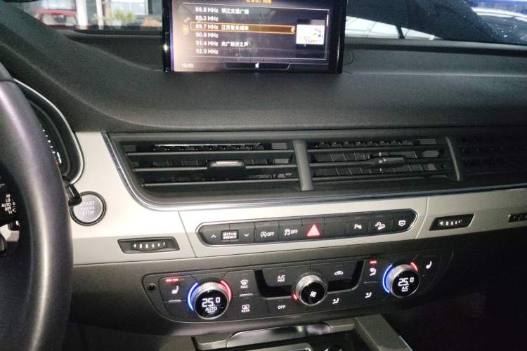 Used Audi Q7 2018 45 TFSI Technology Edition
