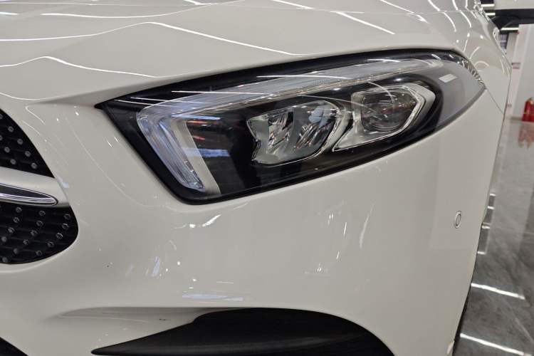 Used Mercedes-Benz A-Class 2022 Revised Version A 200 L Sport Sedan Fashionable Style