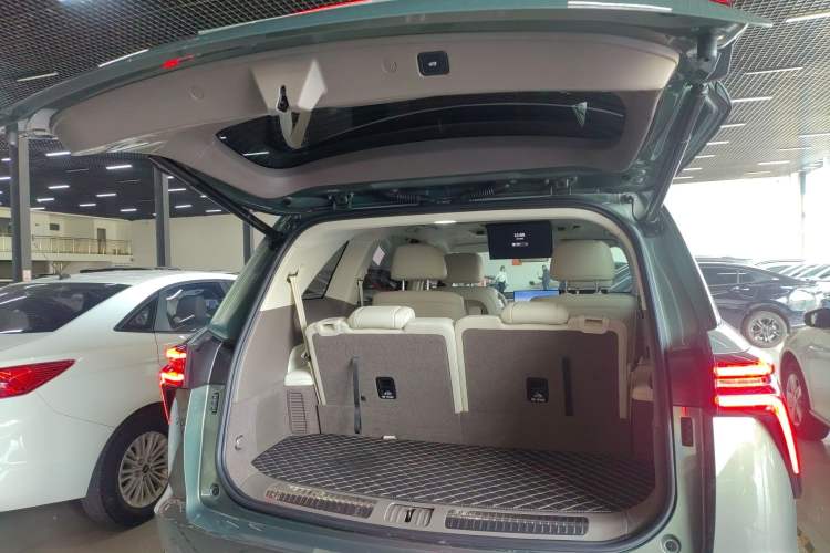 Used Wey Lanshan 2025 Four-Wheel Drive Max
