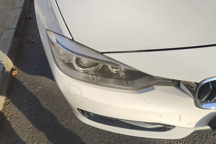 TDK.VehicleDetails.img