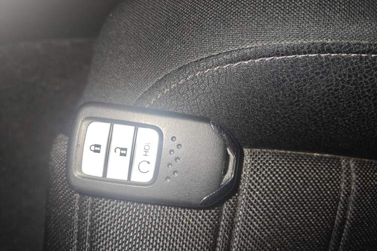 Used Honda CR-V 2017 Hybrid 2.0L Pure Speed Edition
