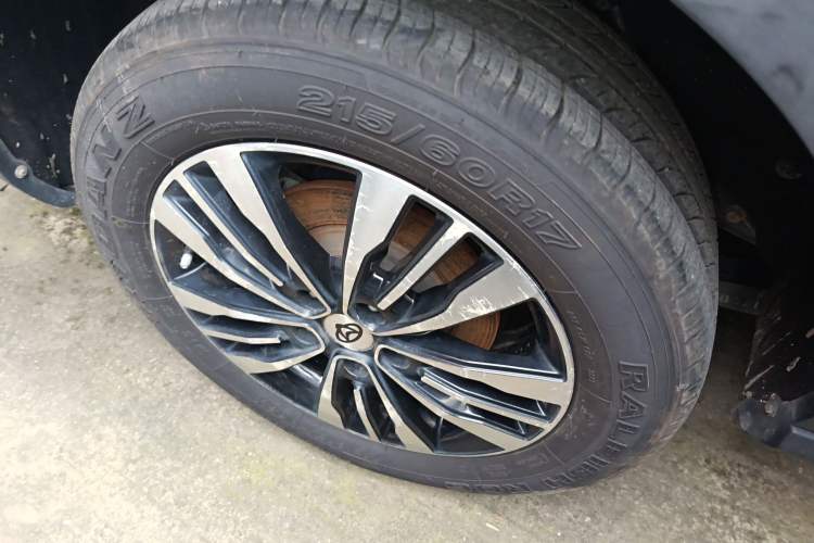 Used Oshan CX70 2017 Facelifted CX70T 1.5T Manual High-Performance Edition