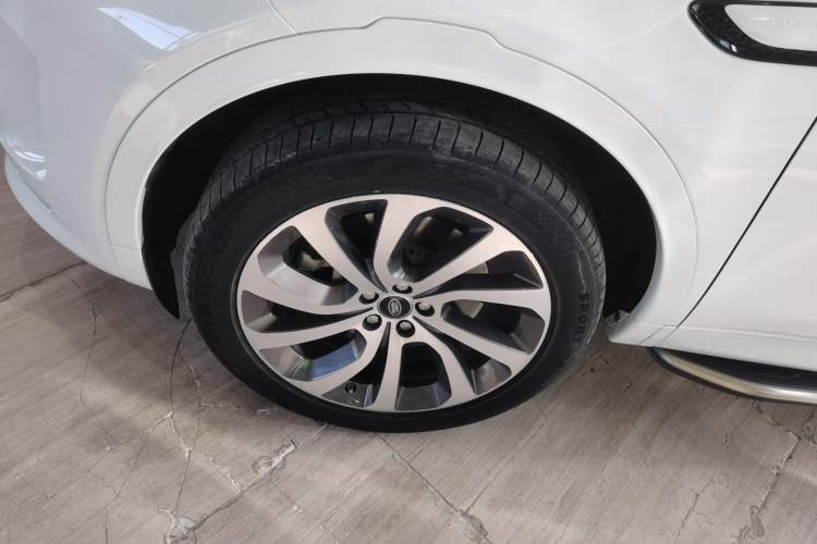 Used Land Rover Discovery Sport 2020 249 PS R-Dynamic Performance Edition