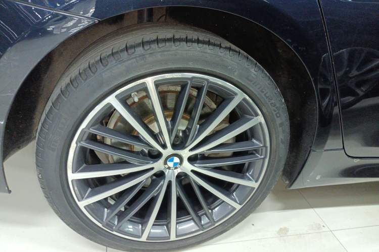 Used BMW 5 Series 2022 Restyled 530Li Leading Edition M Sport Package