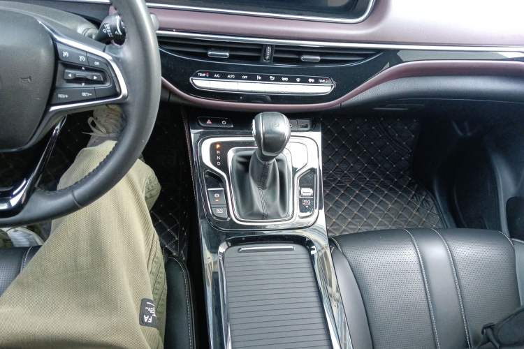 Used GAC Trumpchi M6 2023 PRO 270T DCT Luxury Edition
