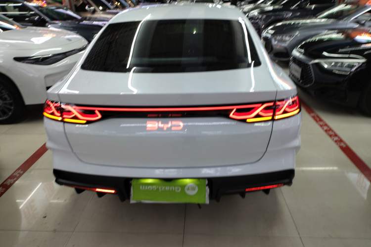 Used BYD Qin L 2024 DM-i 80KM Leading Model