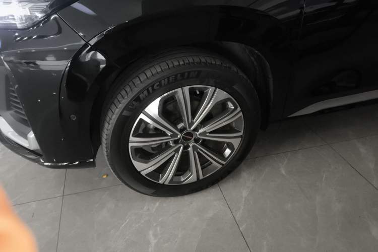 Used  Lanyue 2023 400T Four-Wheel Drive Star Prestige Edition 6 Seats
