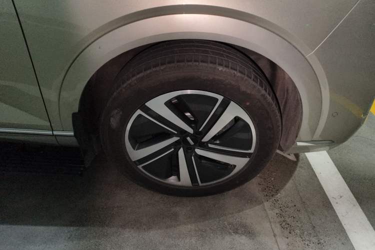 Used Wey Lanshan 2025 Four-Wheel Drive Max