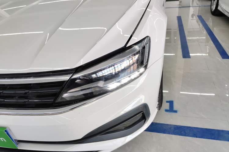 Used Volkswagen Lamando 2019 230TSI DSG Vision Edition China VI Standard