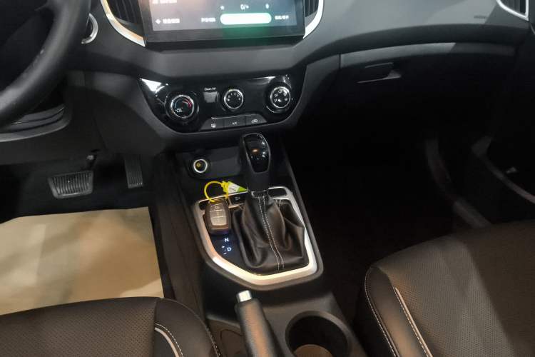 Used Hyundai ix25 2017 1.6L Automatic Smart Version
