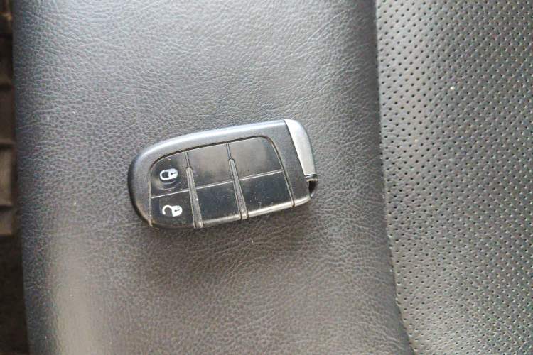 Used  Compass 2017 200T Automatic Family Edition