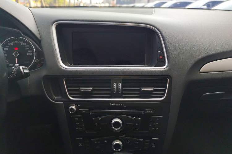 Used Audi Q5 2016 40 TFSI Trendy Edition
