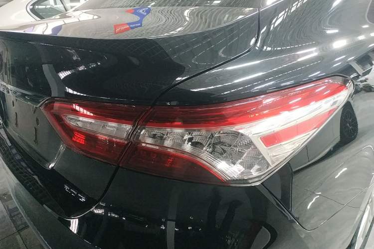 Used Toyota Camry 2023 2.0G Luxury Edition
