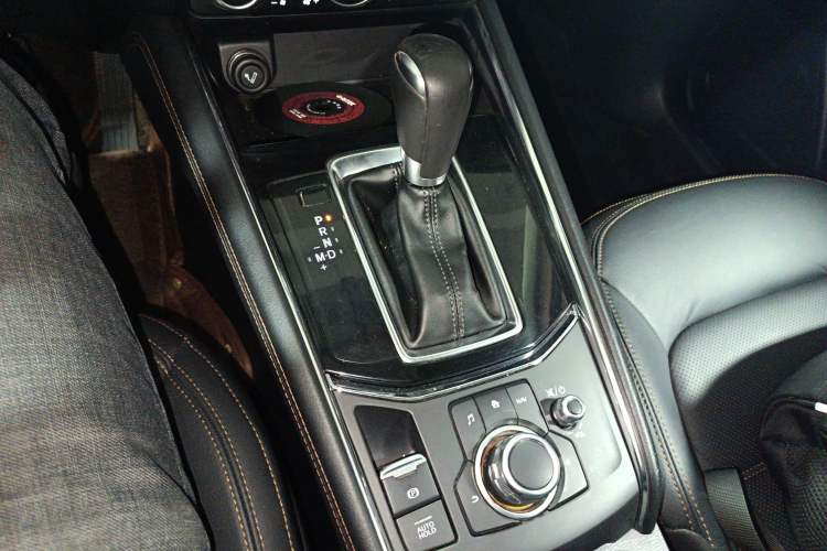 Used Mazda CX-5 2017 2.5L Automatic 2WD ZhiZun Version China V Standard
