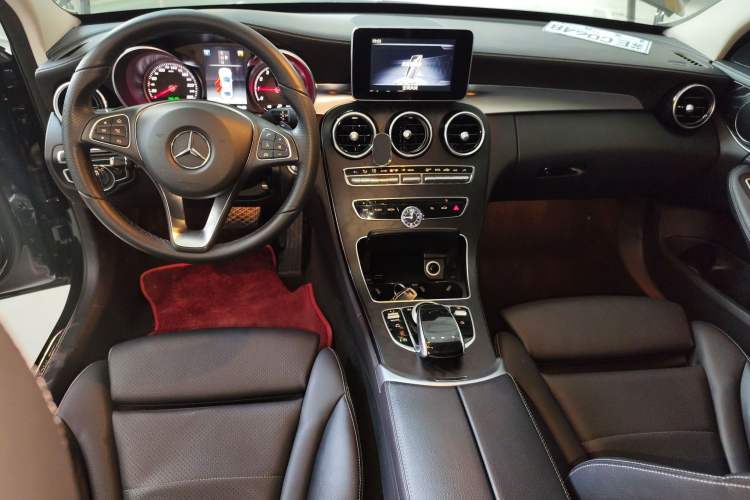 Used Mercedes-Benz C-Class 2018 C 180 L Fashion Edition Sport Version
