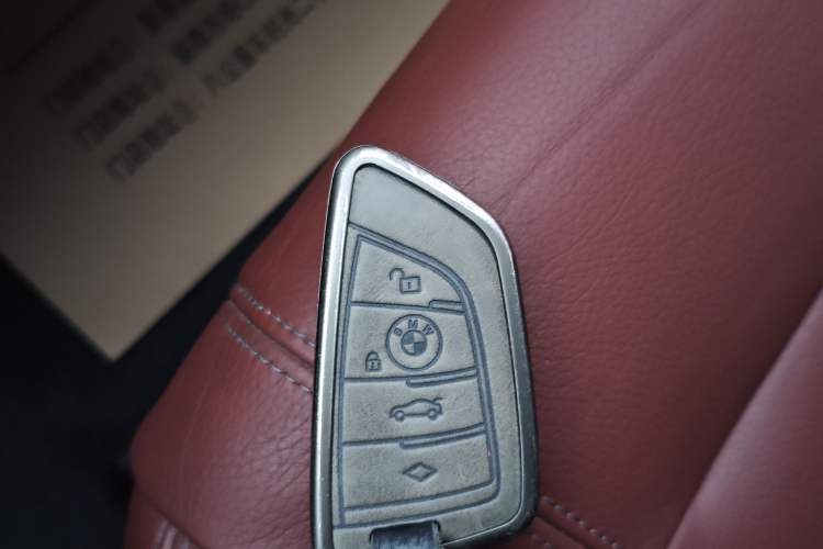 Used BMW 5 Series 2019 530Li Leading Model M Sport Package
