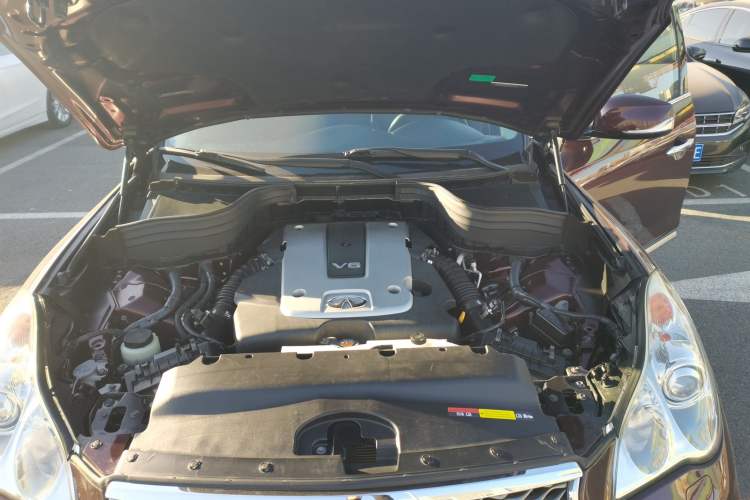 Used Infiniti QX50 2015 2.5L Comfort Edition
