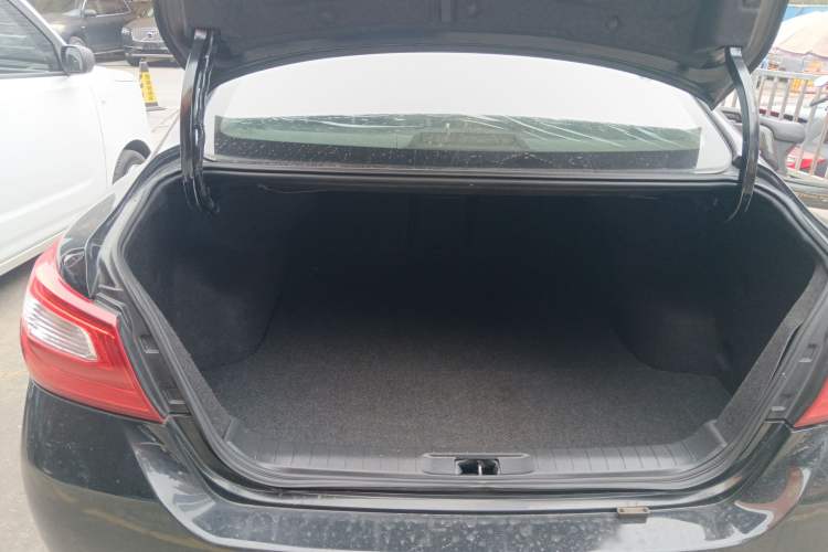 Used Nissan Teana 2016 Revised Version 2.0L XL Comfort Edition
