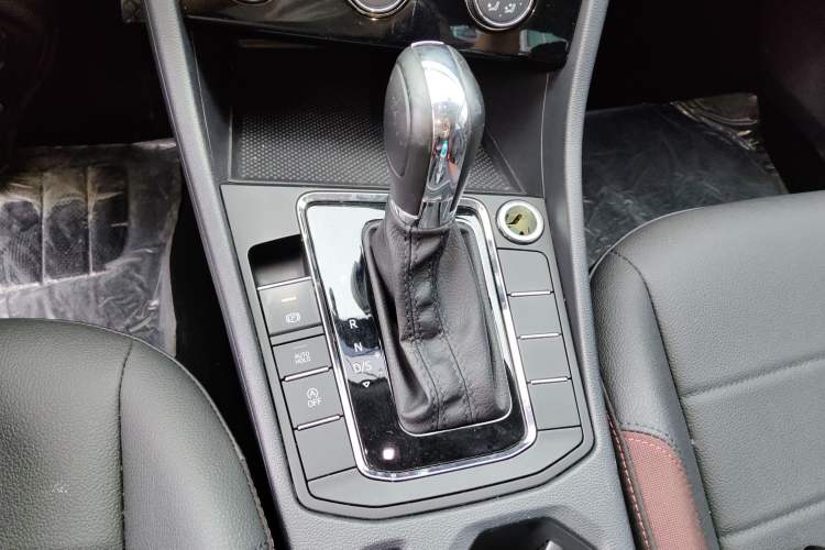 Used Volkswagen Bora 2021 1.5L Automatic Comfort Smart Connect Edition
