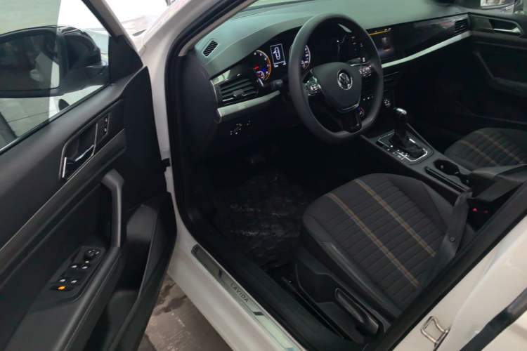 Used Volkswagen Lavida 2021 1.5L Automatic Vision Edition